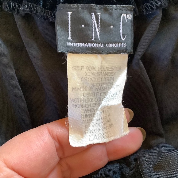 I.N.C Velvet Crochet Bell Sleeve Top Black SZ L - Picture 11 of 11